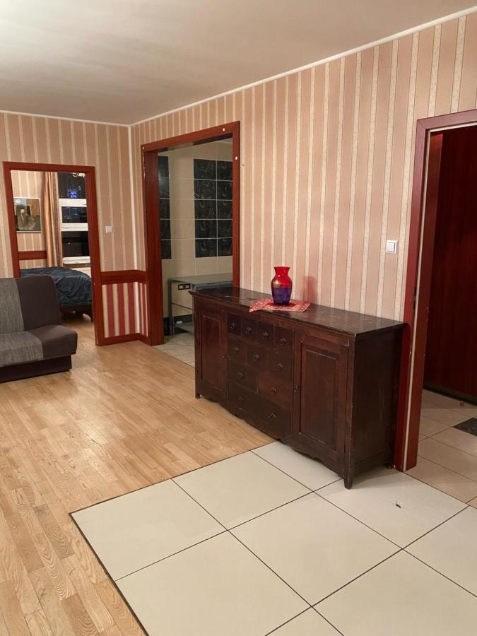 Babka Wiezowiec Noclegi Varşovia Exterior foto