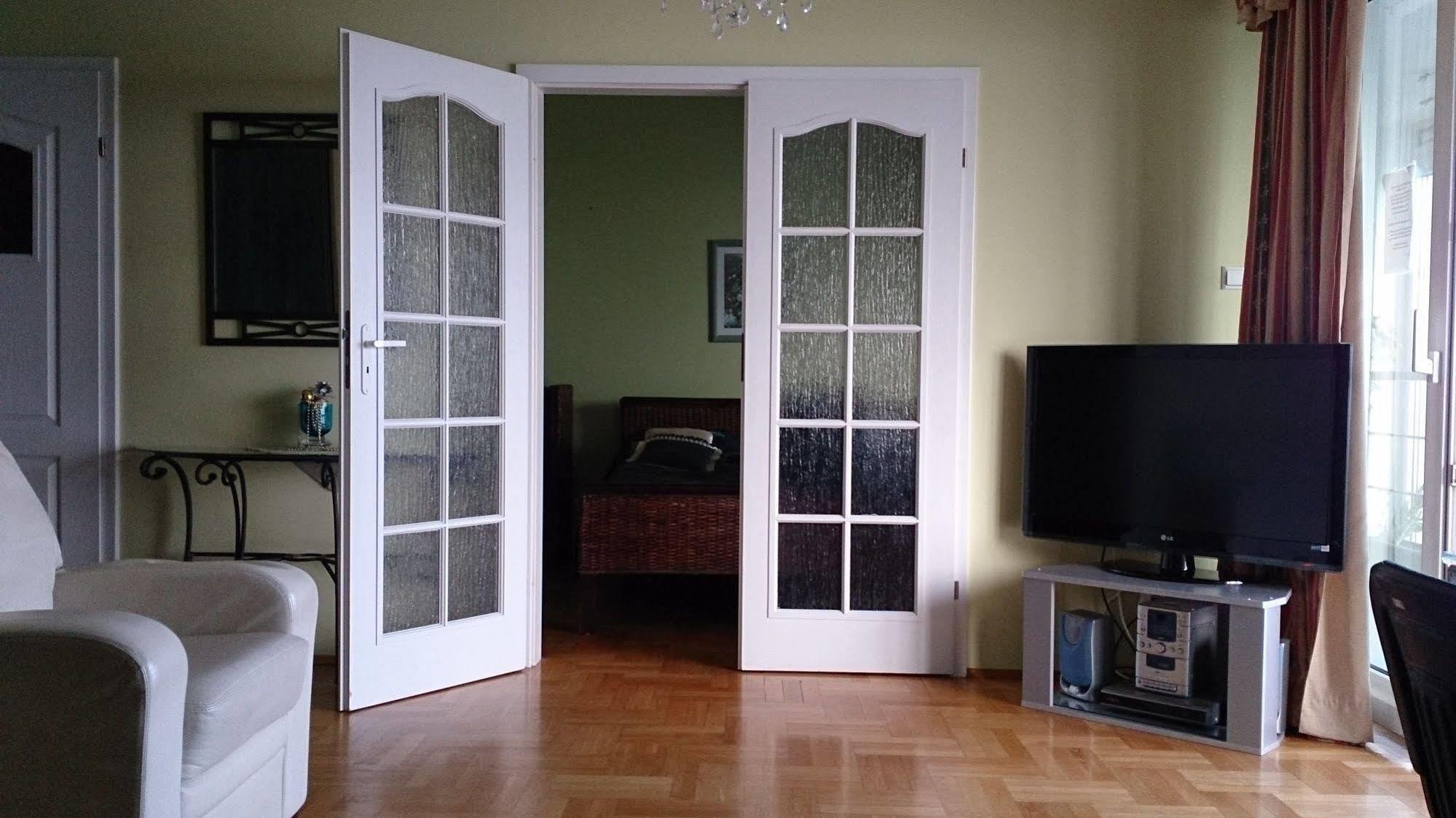 Babka Wiezowiec Noclegi Varşovia Exterior foto